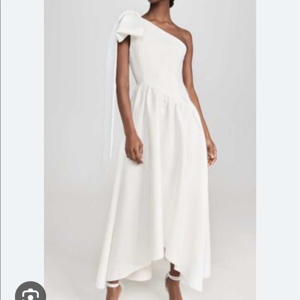 Elliatt Leisel Dress in Ivory